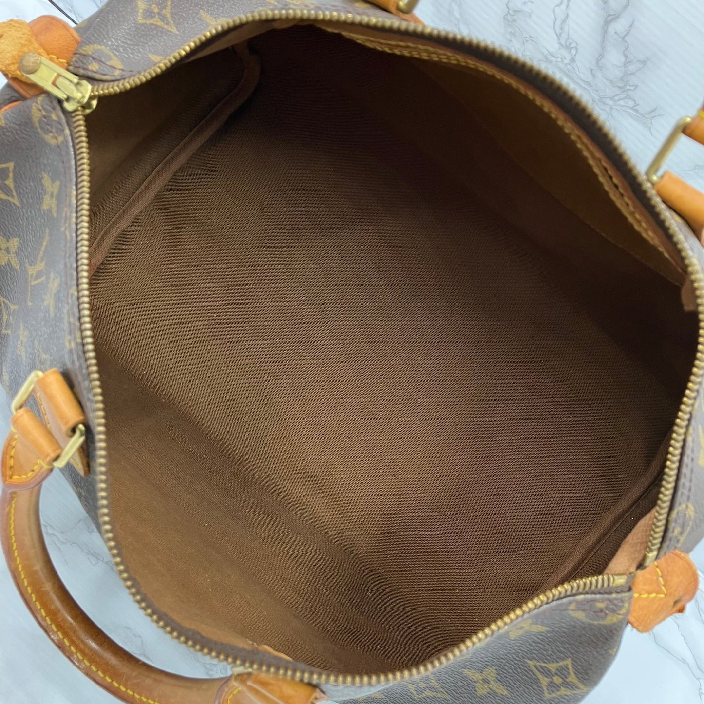 LOUIS VUITTON Monogram Speedy 35