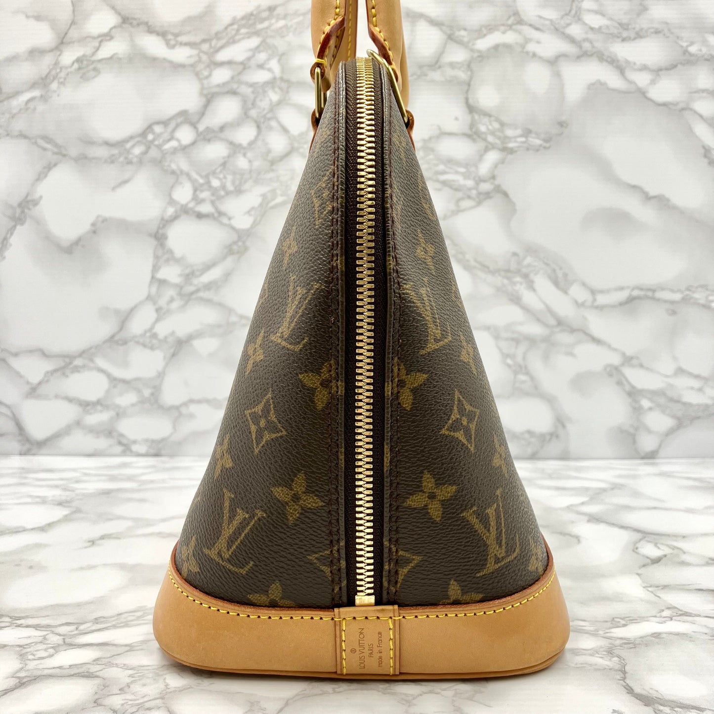 LOUIS VUITTON Monogram Alma PM