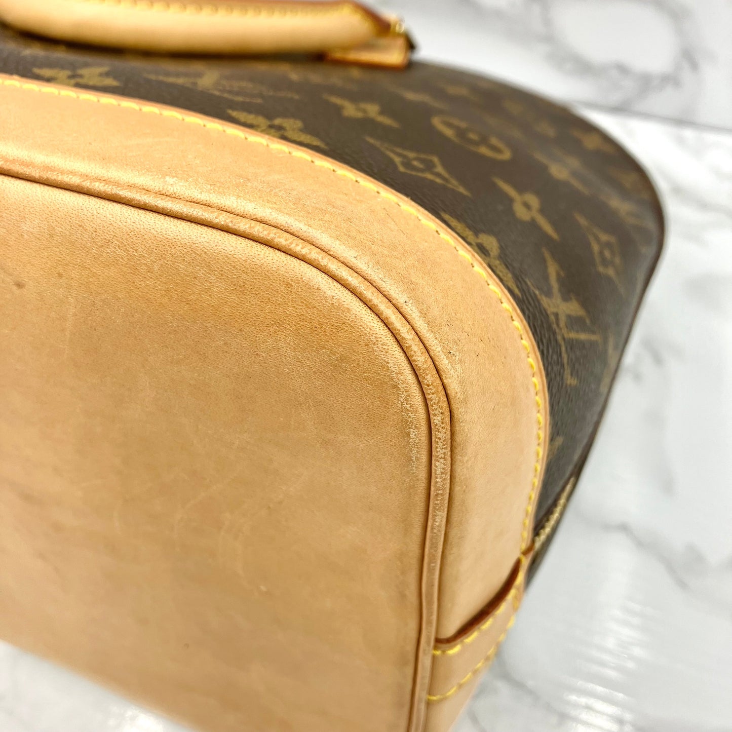 LOUIS VUITTON Monogram Alma PM