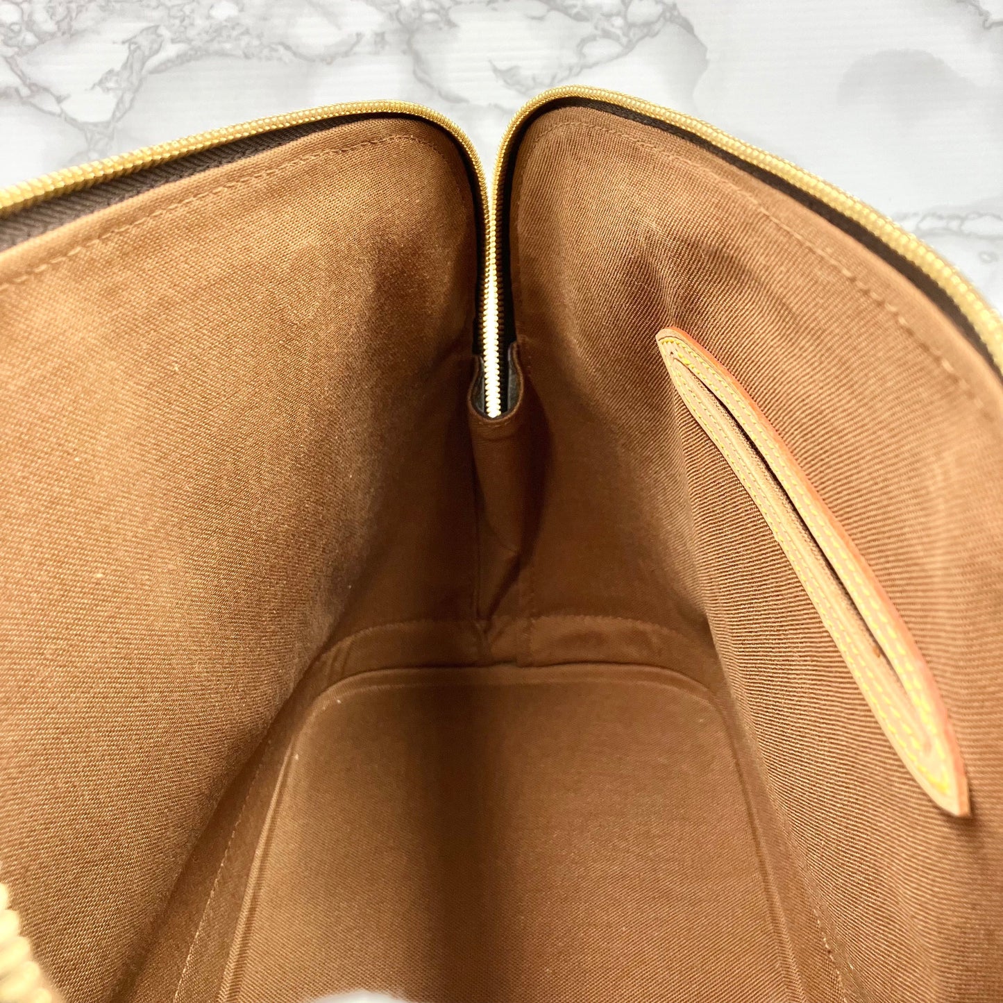 LOUIS VUITTON Monogram Alma PM