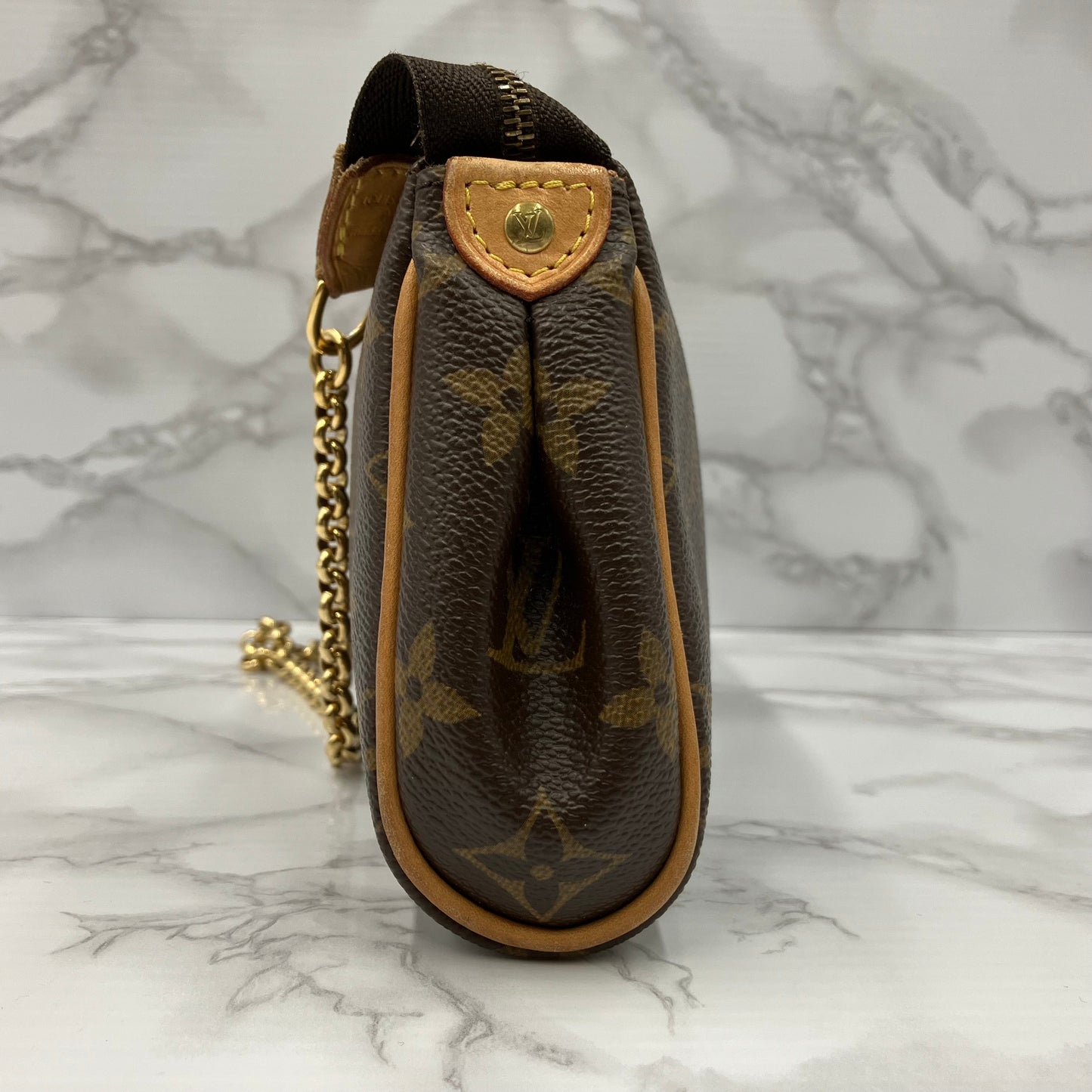 LOUIS VUITTON Monogram Eva Shoulder bag