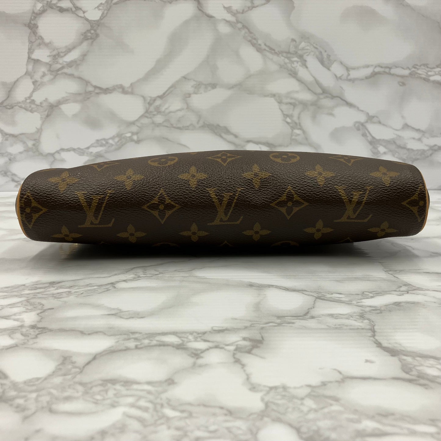 LOUIS VUITTON Monogram Eva Shoulder bag