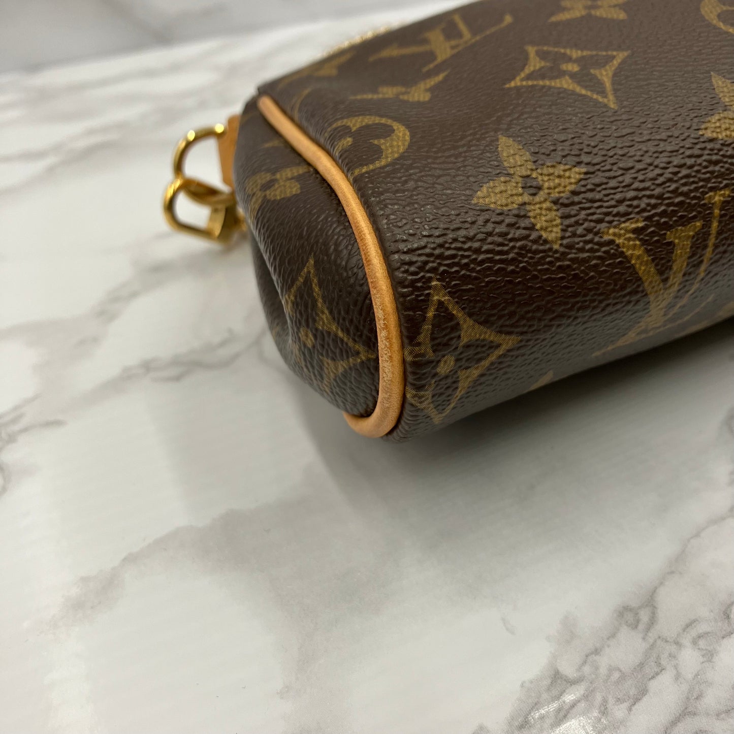 LOUIS VUITTON Monogram Eva Shoulder bag