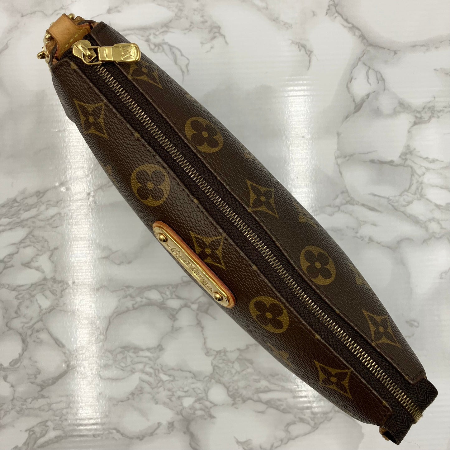 LOUIS VUITTON Monogram Eva Shoulder bag