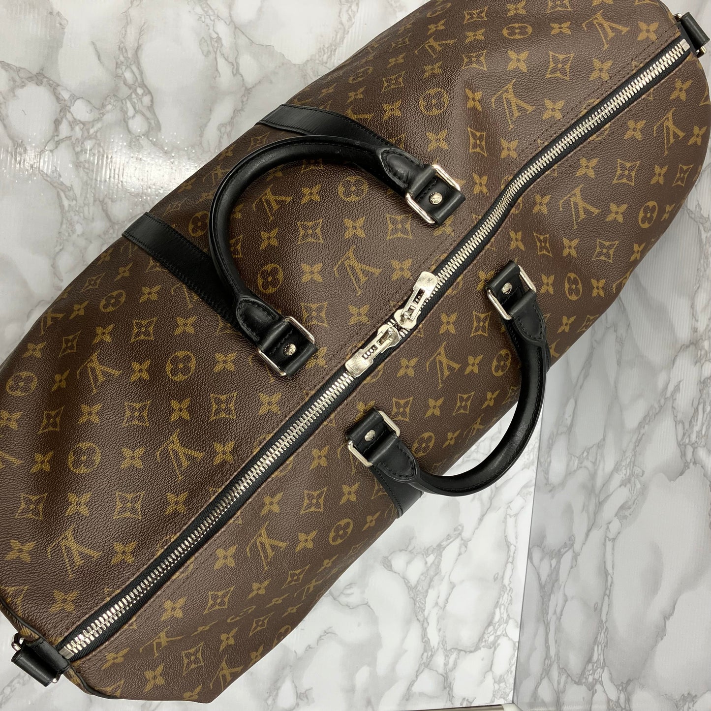 LOUIS VUITTON Keypole 55 Macassar Bandoliere