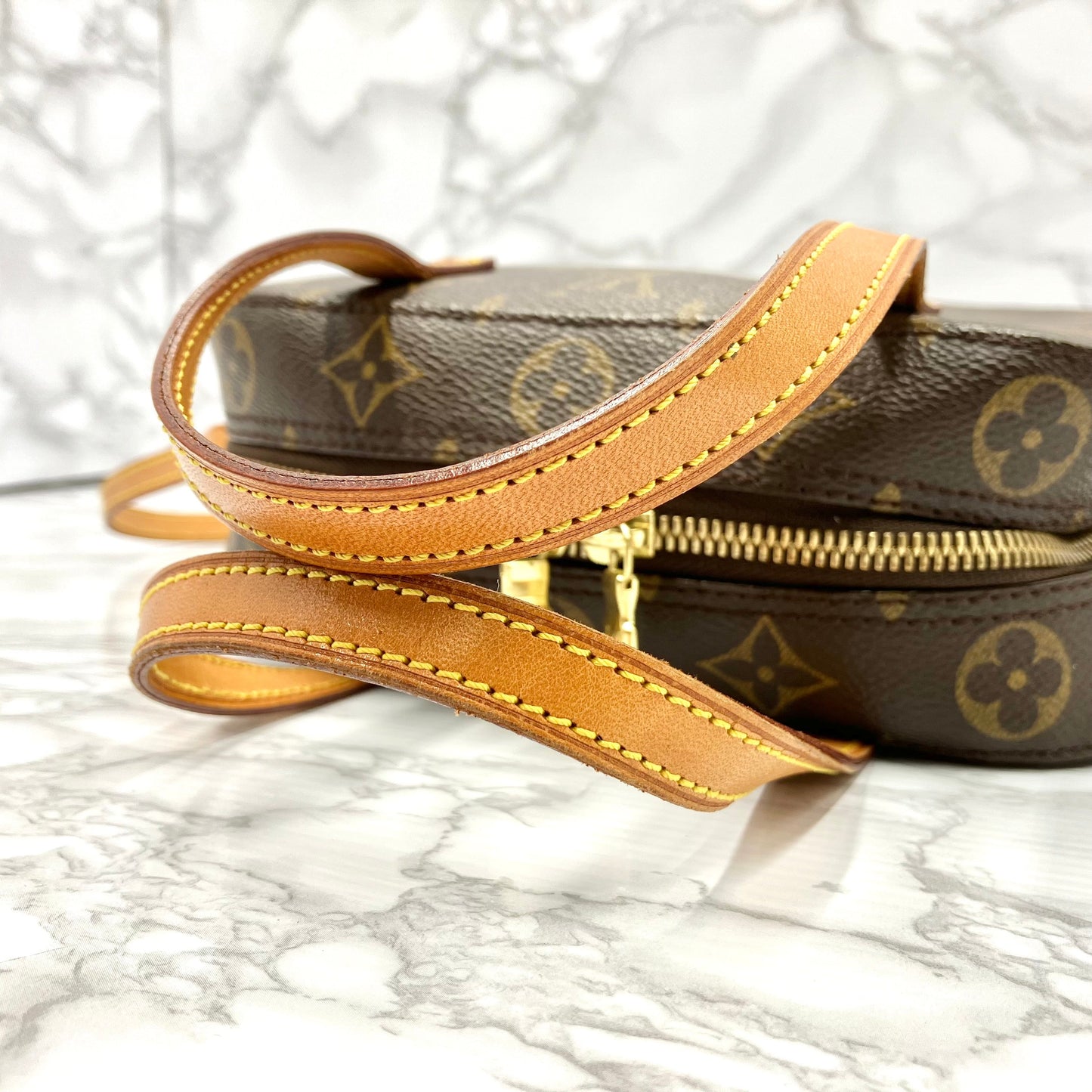LOUIS VUITTON Monogram sportini