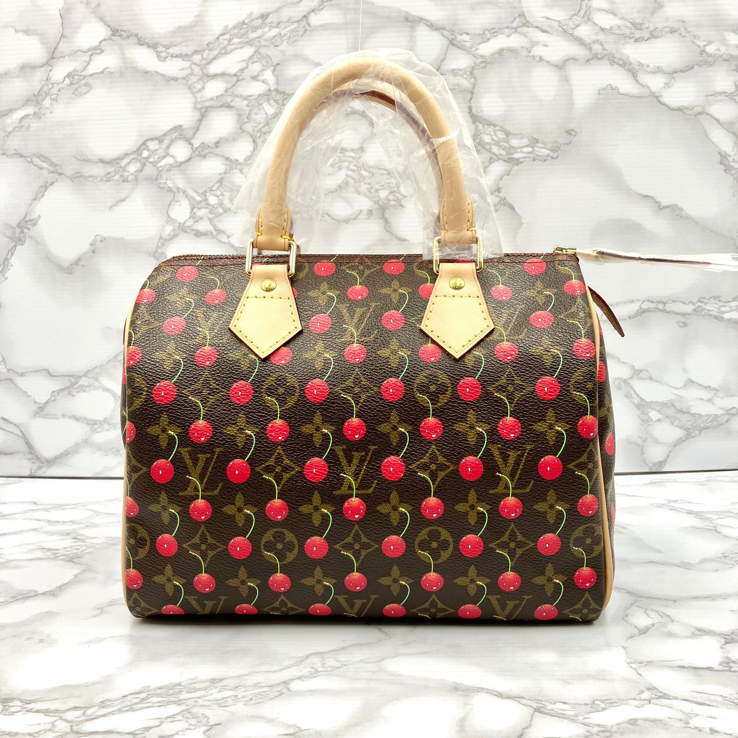 LOUIS VUITTON Monogram cherry Speedy 25