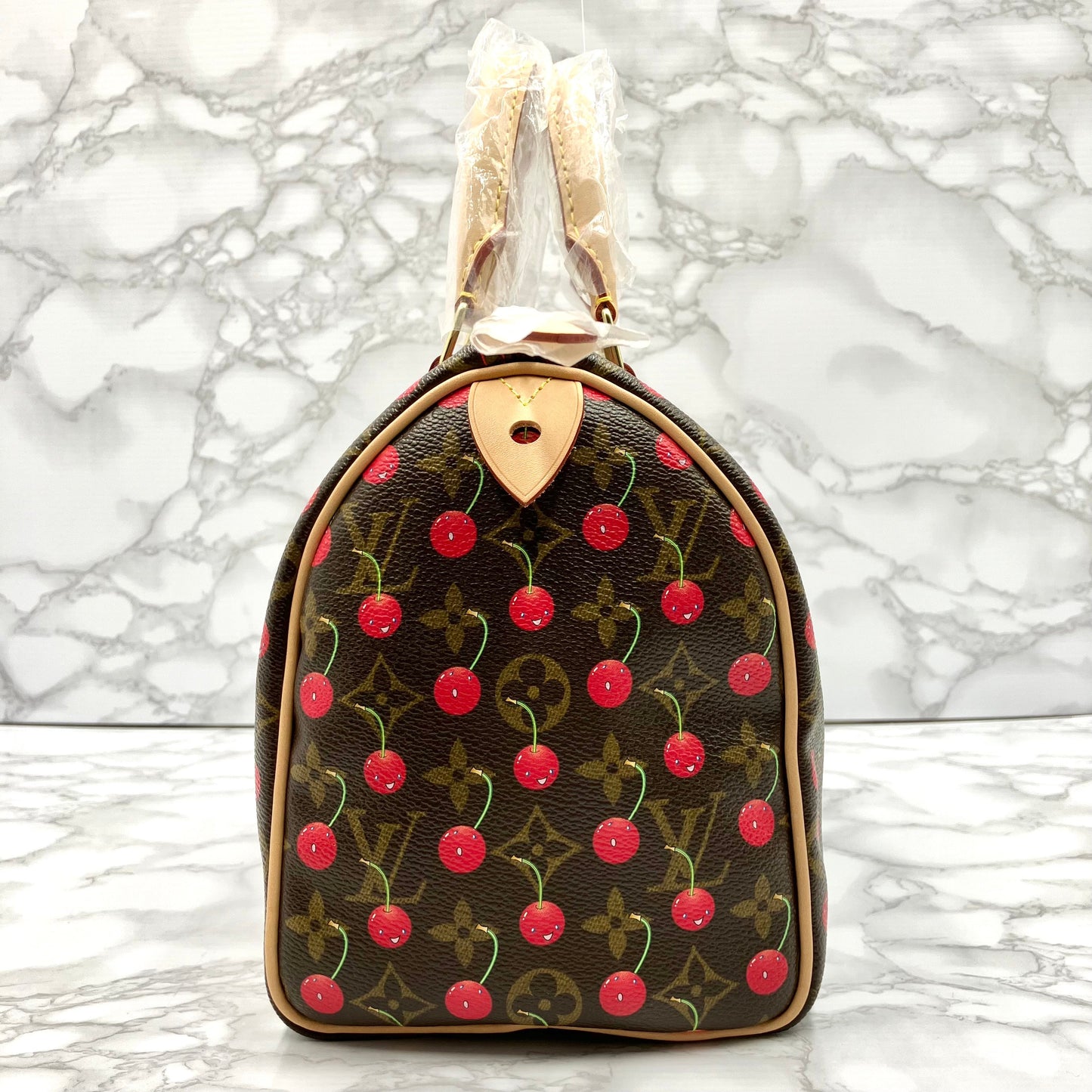 LOUIS VUITTON Monogram cherry Speedy 25