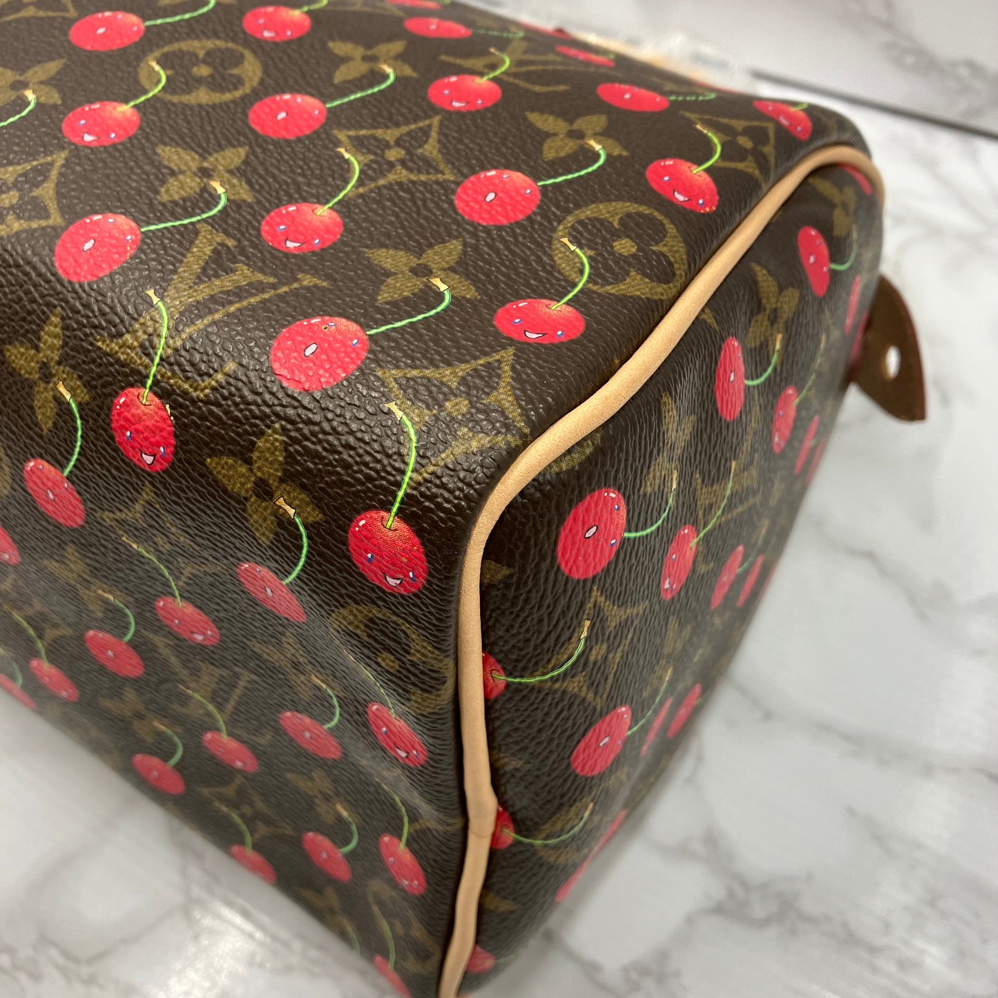 LOUIS VUITTON Monogram cherry Speedy 25