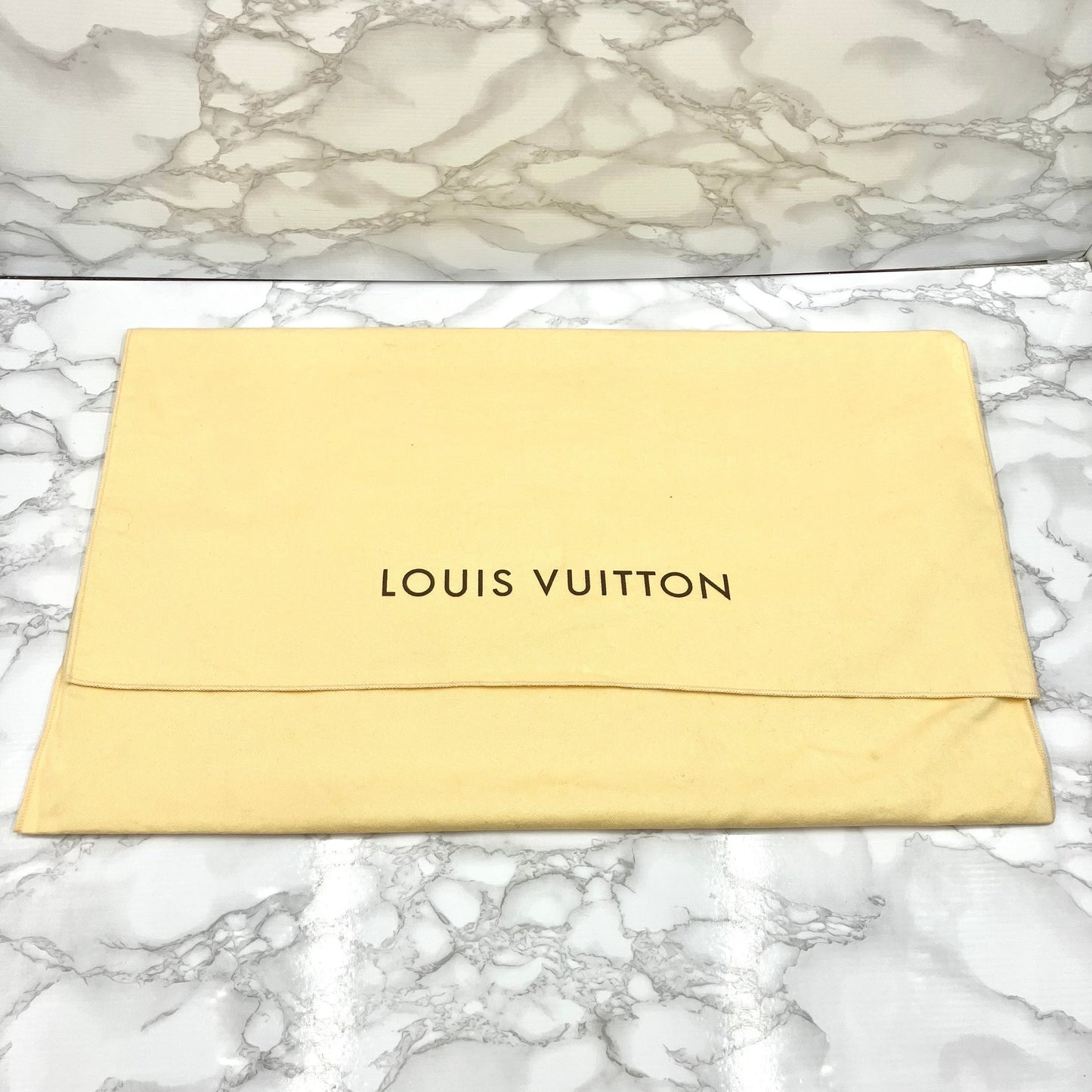 LOUIS VUITTON Monogram cherry Speedy 25