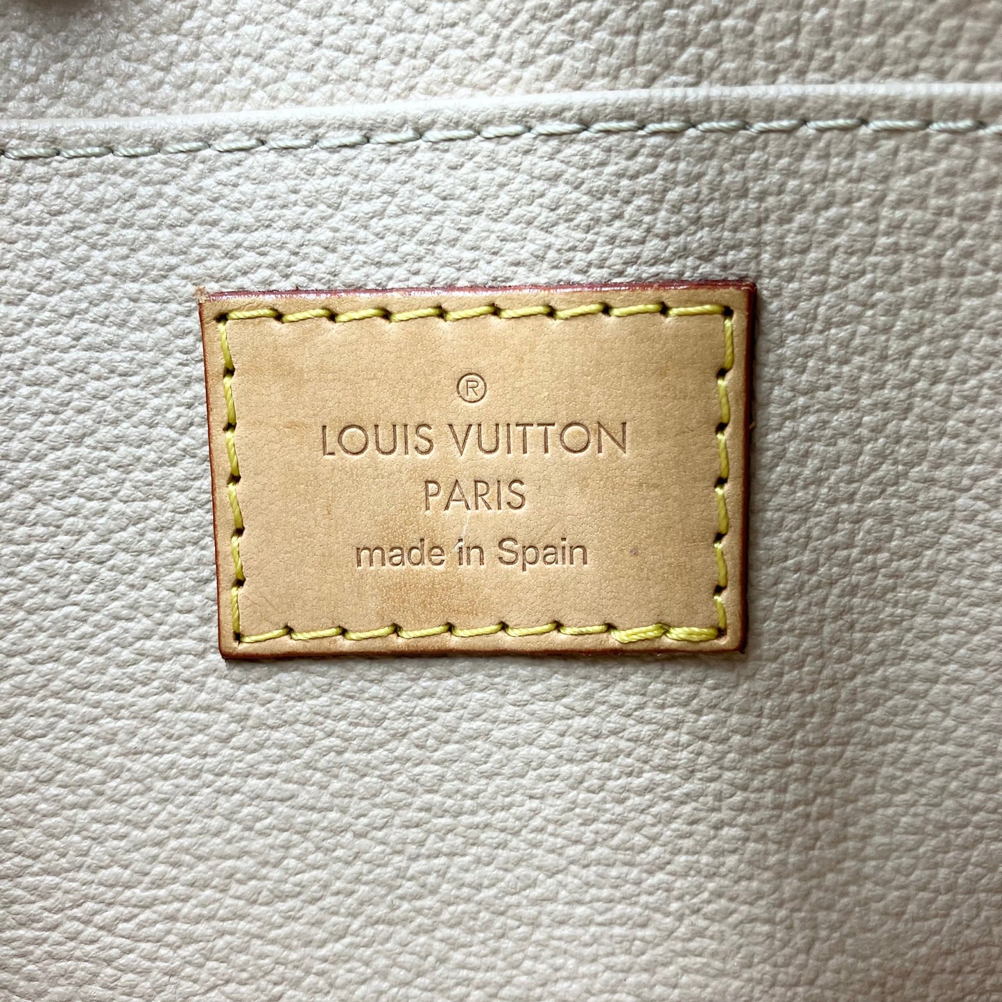 LOUIS VUITTON Azur Cosmetic Pouch