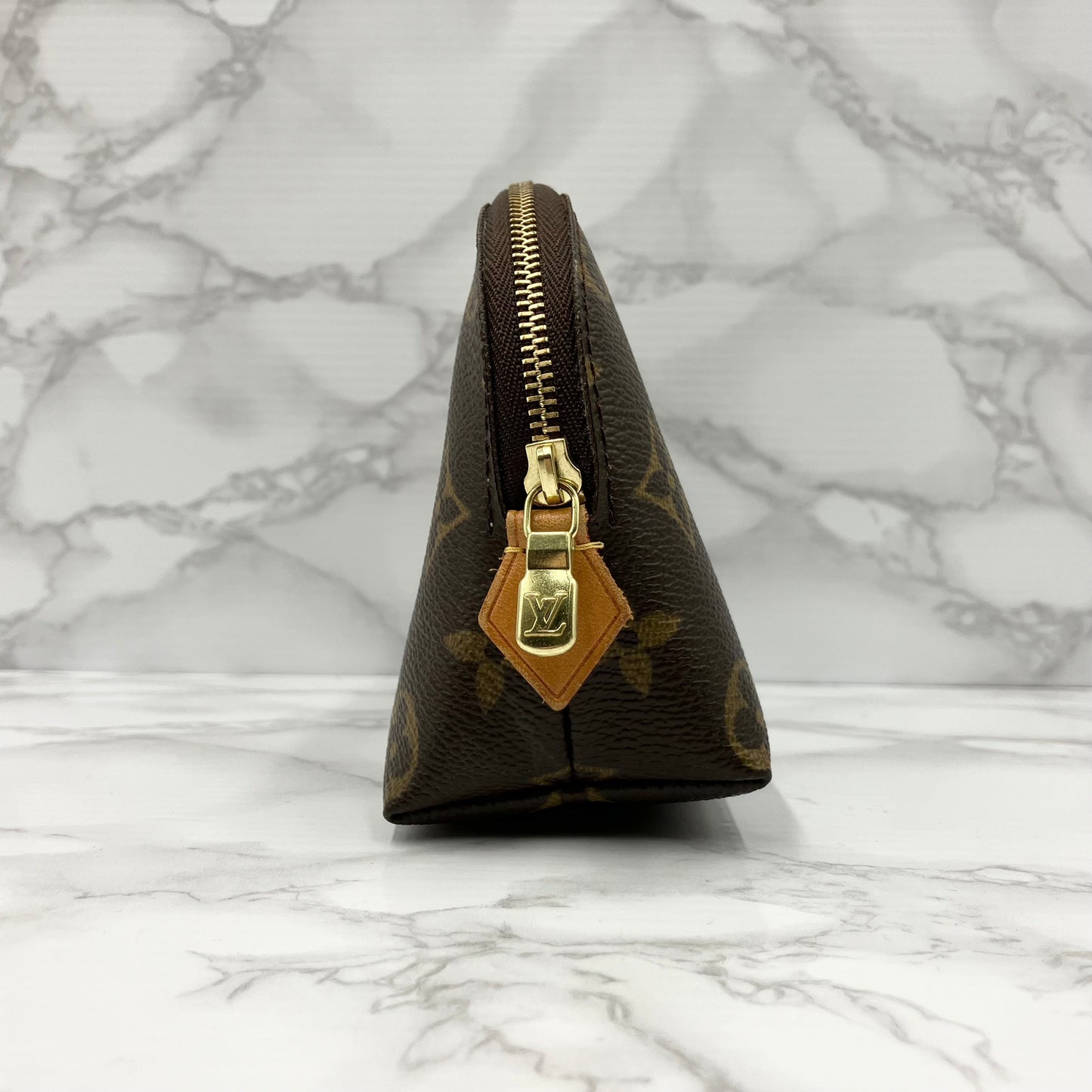 LOUIS VUITTON Monogram Cosmetic Pouch