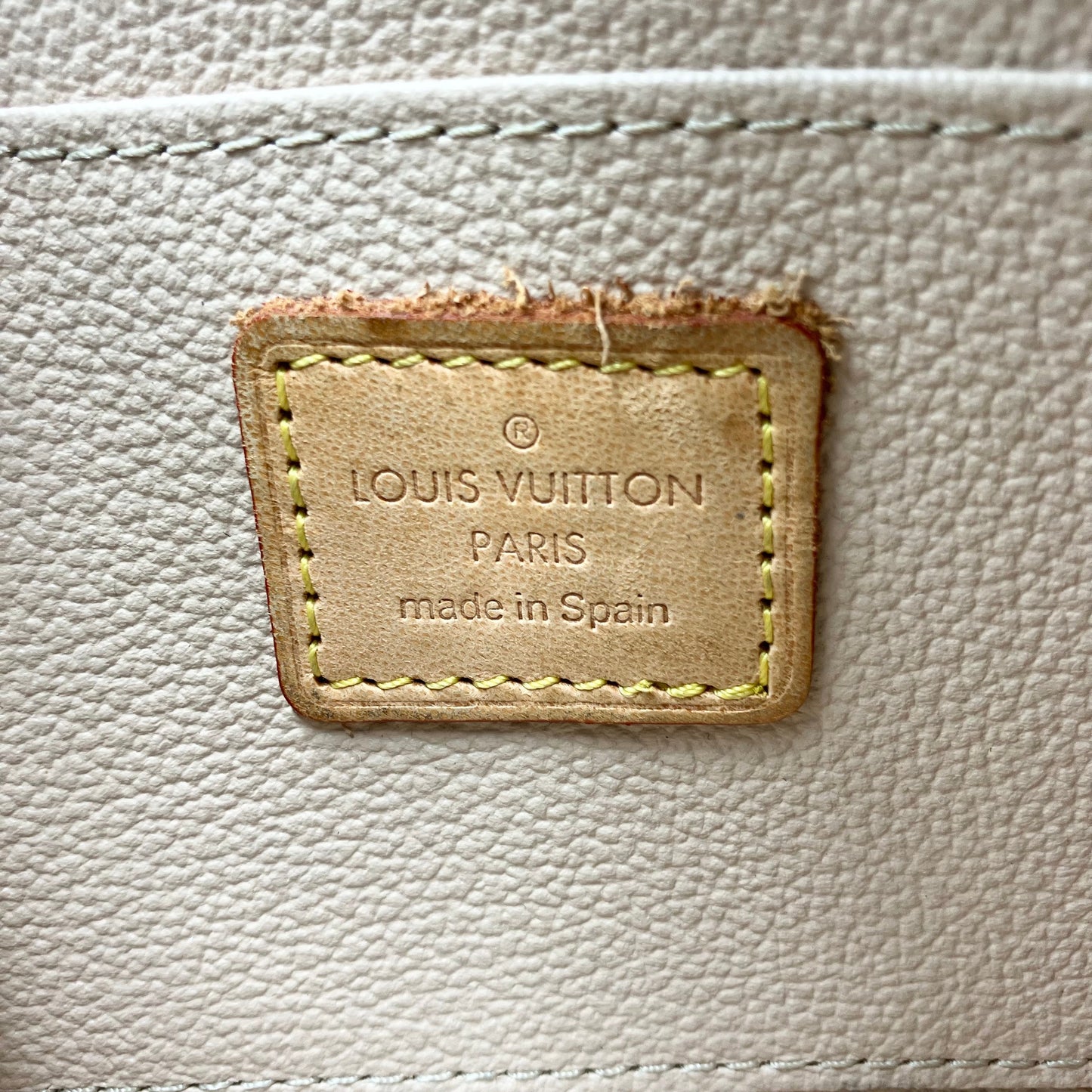 LOUIS VUITTON Monogram Cosmetic Pouch