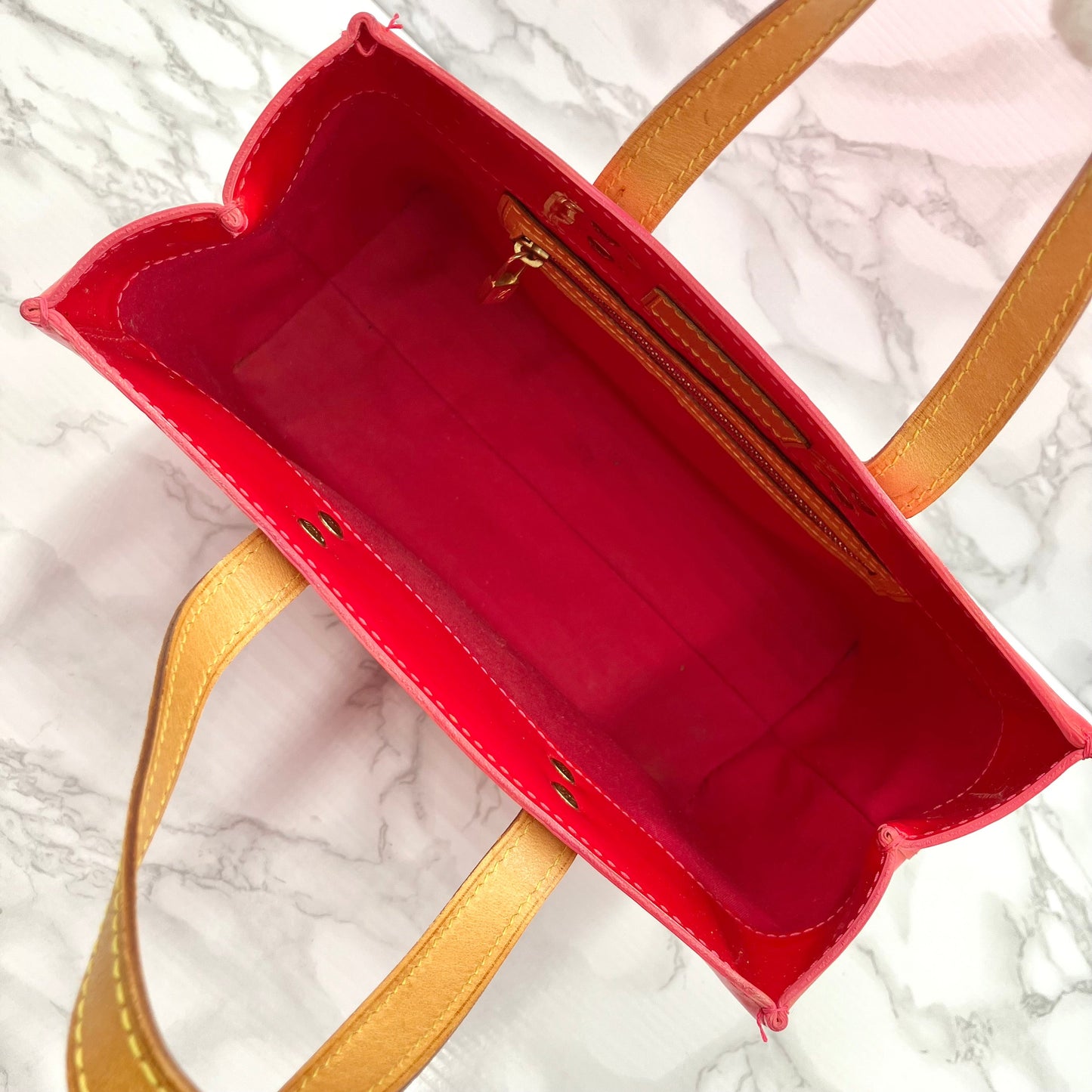 LOUIS VUITTON Reade PM