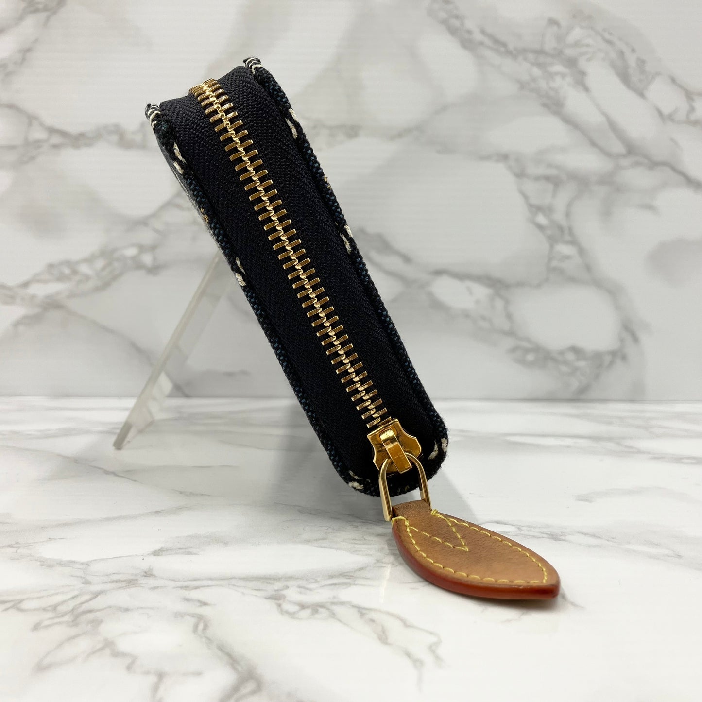 LOUIS VUITTON 1854 Zippy Wallet