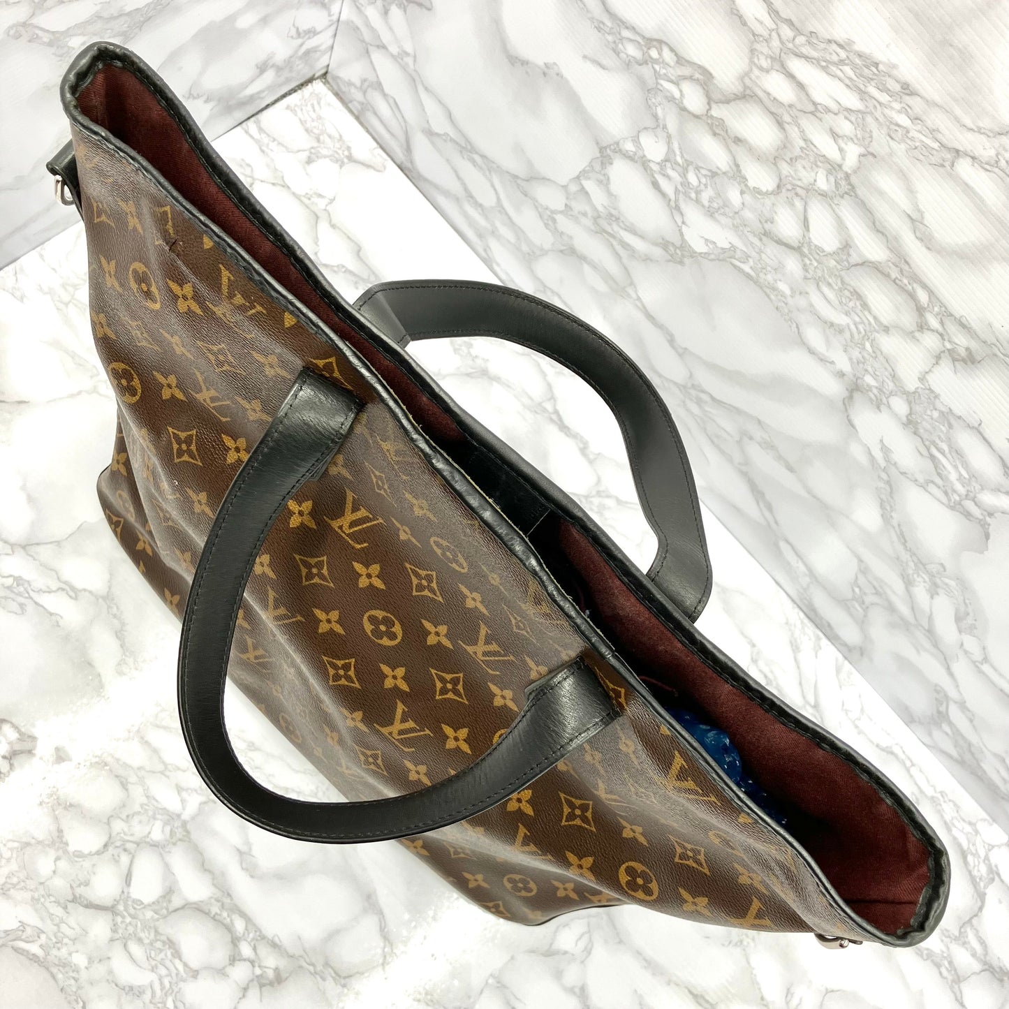 LOUIS VUITTON Monogram MacArthur Davies