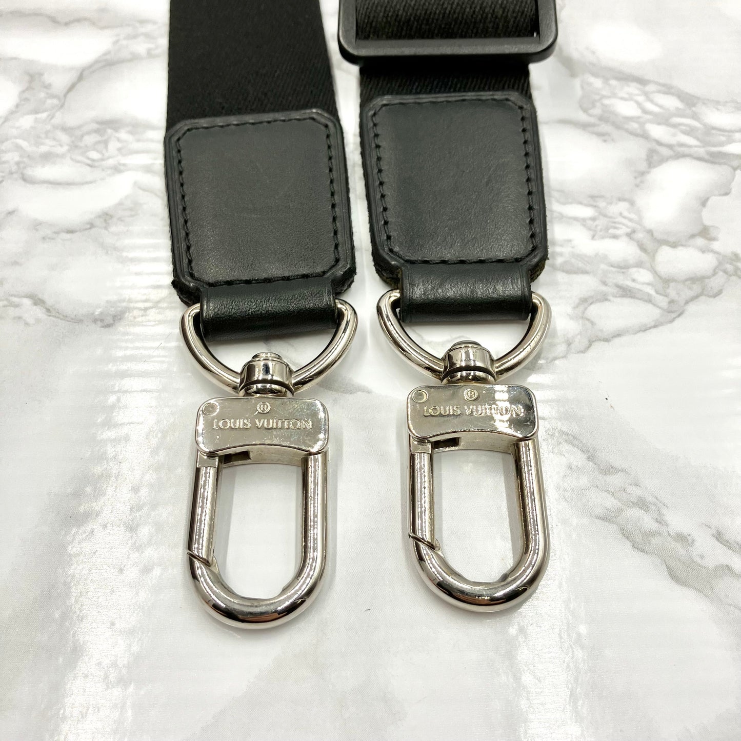 LOUIS VUITTON Monogram MacArthur Davies