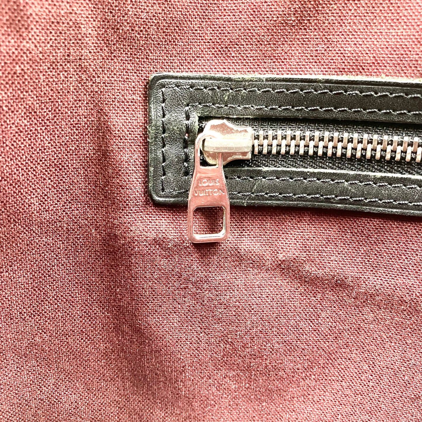 LOUIS VUITTON Monogram MacArthur Davies