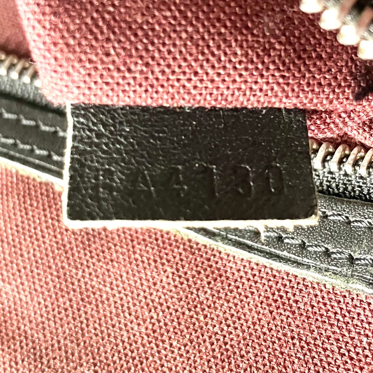 LOUIS VUITTON Monogram MacArthur Davies