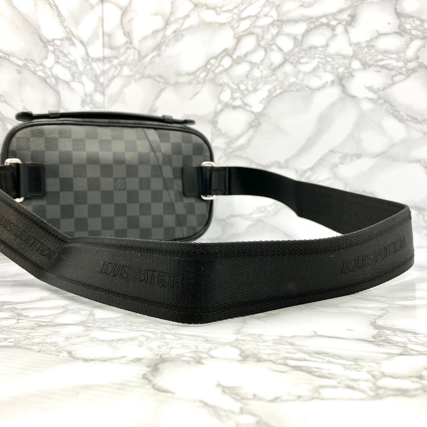 LOUIS VUITTON Damier Graphite Ambler