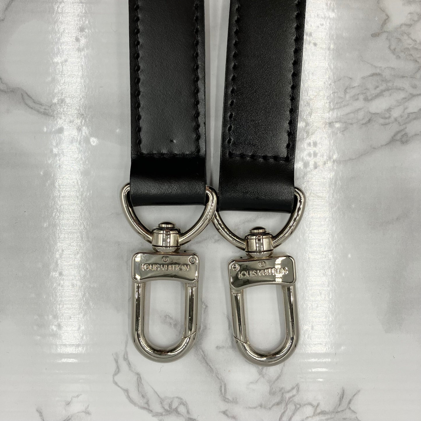 LOUIS VUITTON Keepall strap