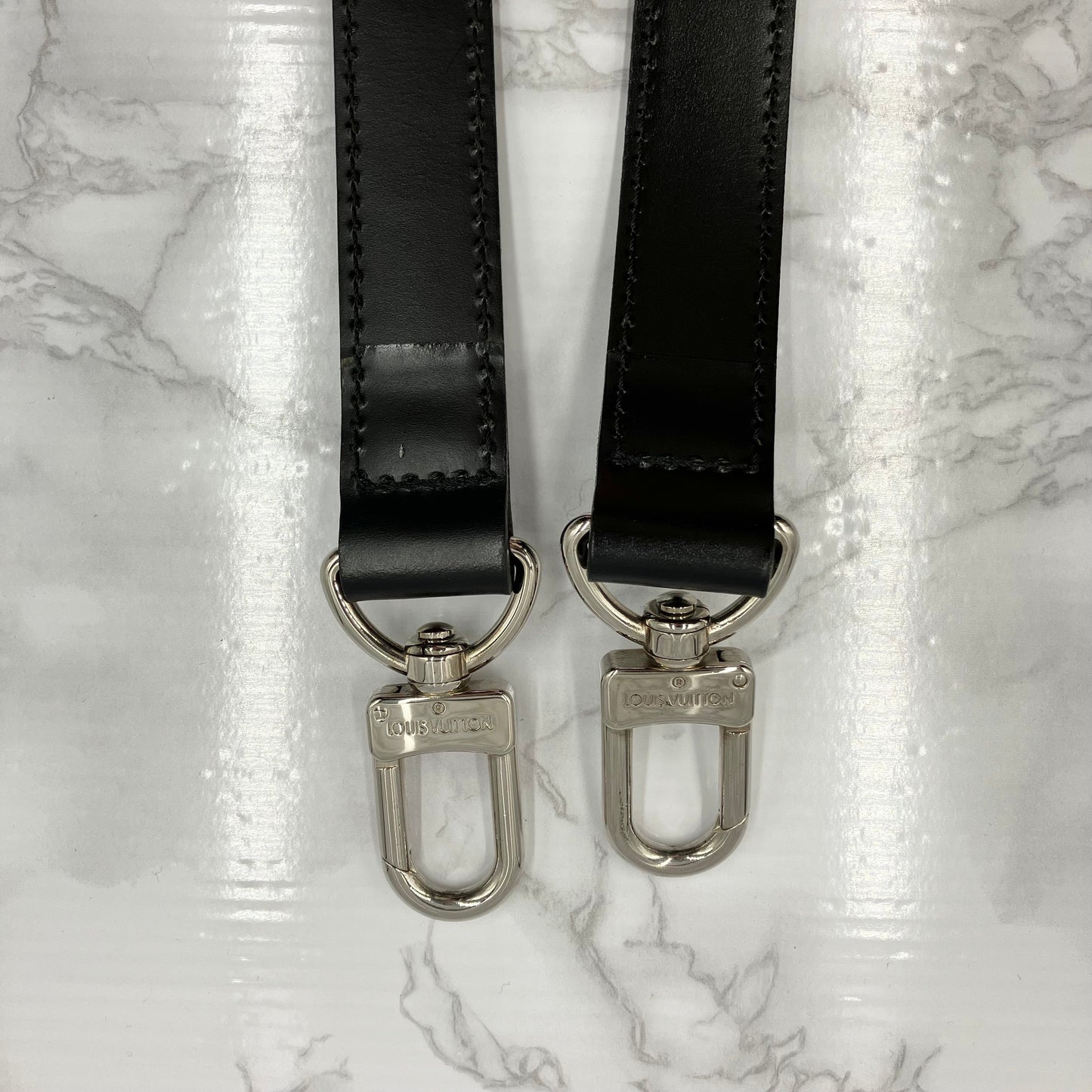 LOUIS VUITTON Keepall strap