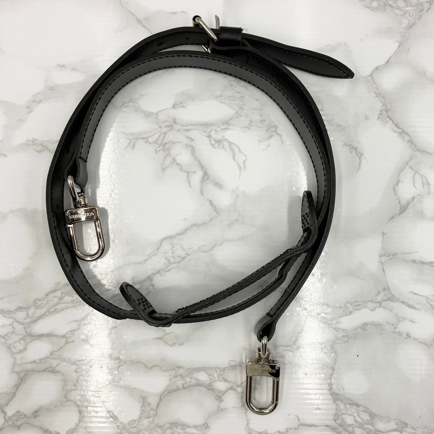 LOUIS VUITTON Keepall strap