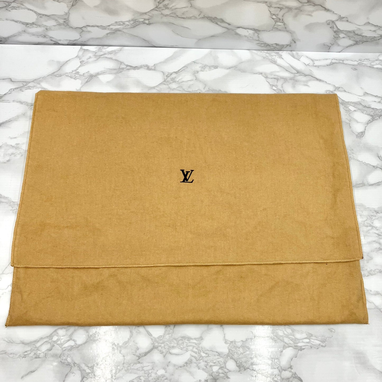 LOUIS VUITTON Damier papillon 30