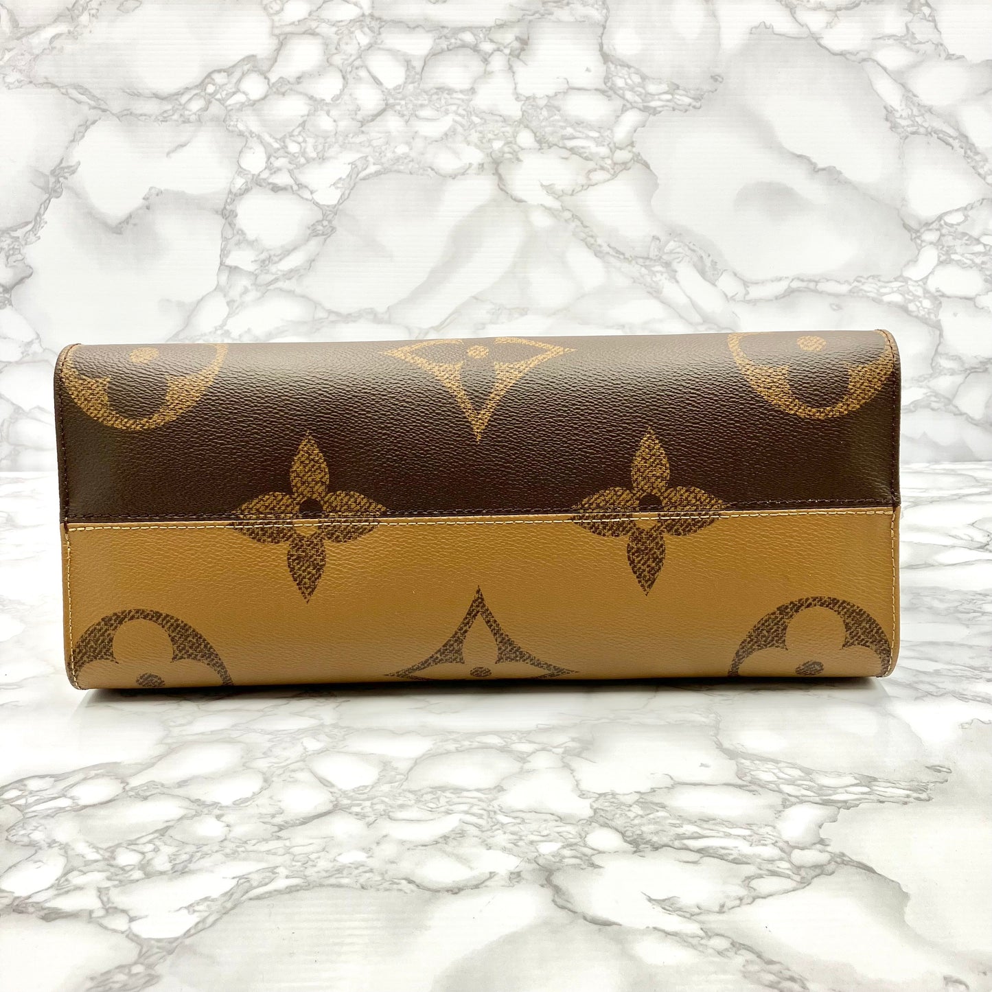 LOUIS VUITTON Monogram Giant Reverse On The Go MM