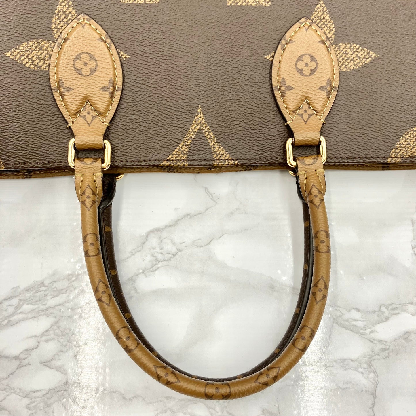 LOUIS VUITTON Monogram Giant Reverse On The Go MM