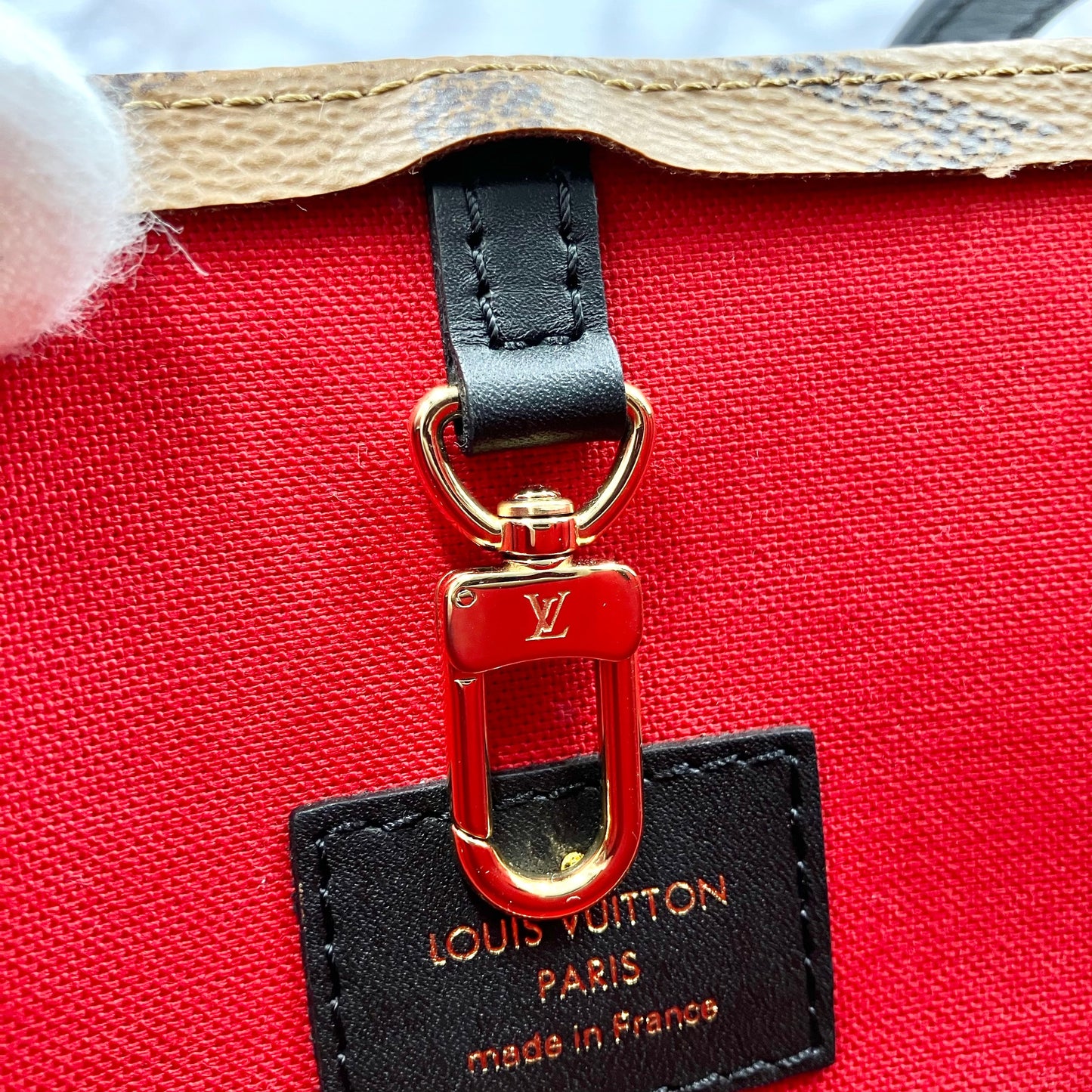 LOUIS VUITTON Monogram Giant Reverse On The Go MM
