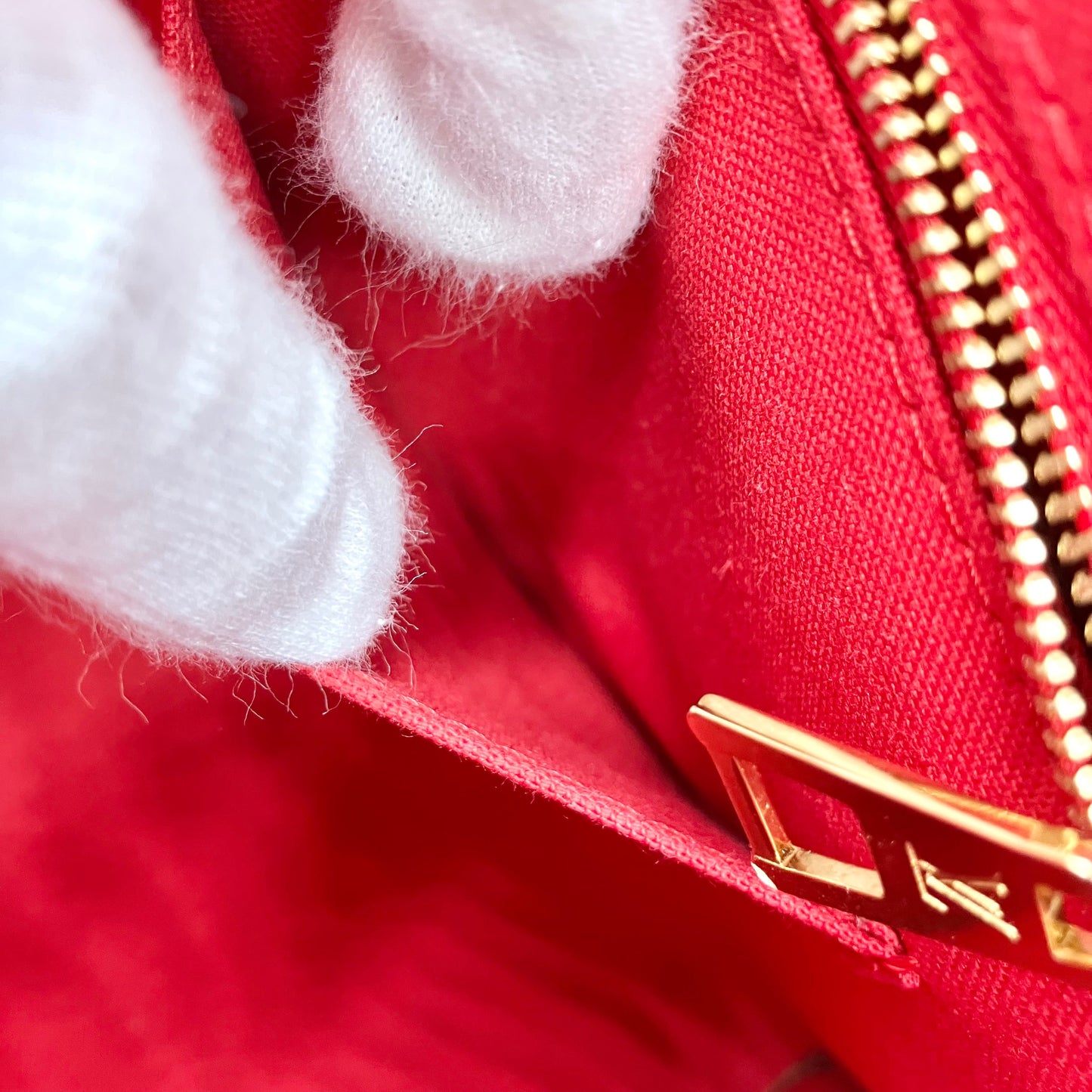LOUIS VUITTON Monogram Giant Reverse On The Go MM