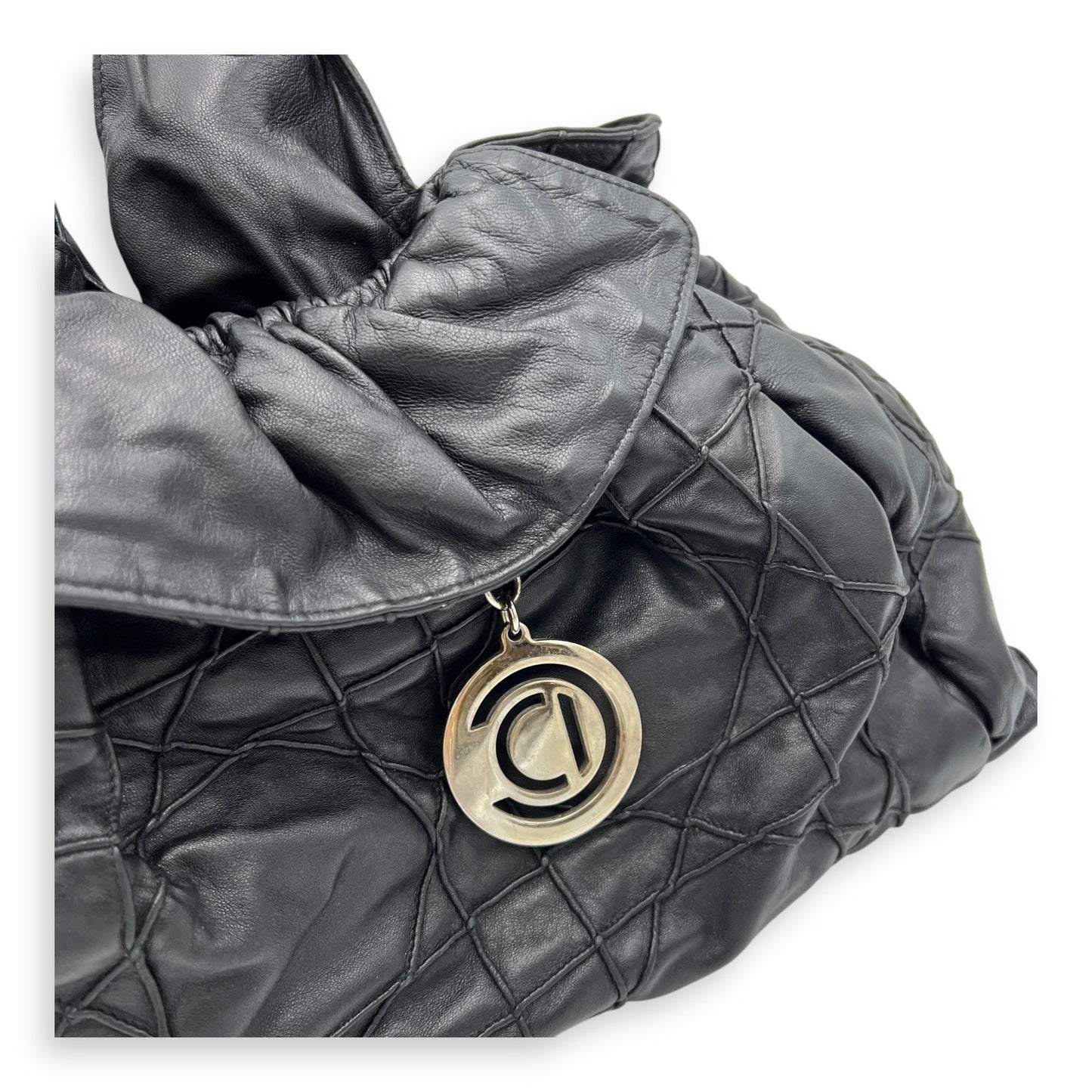 Cannage Shoulder Bag Black in Lambskin, Silver hardware