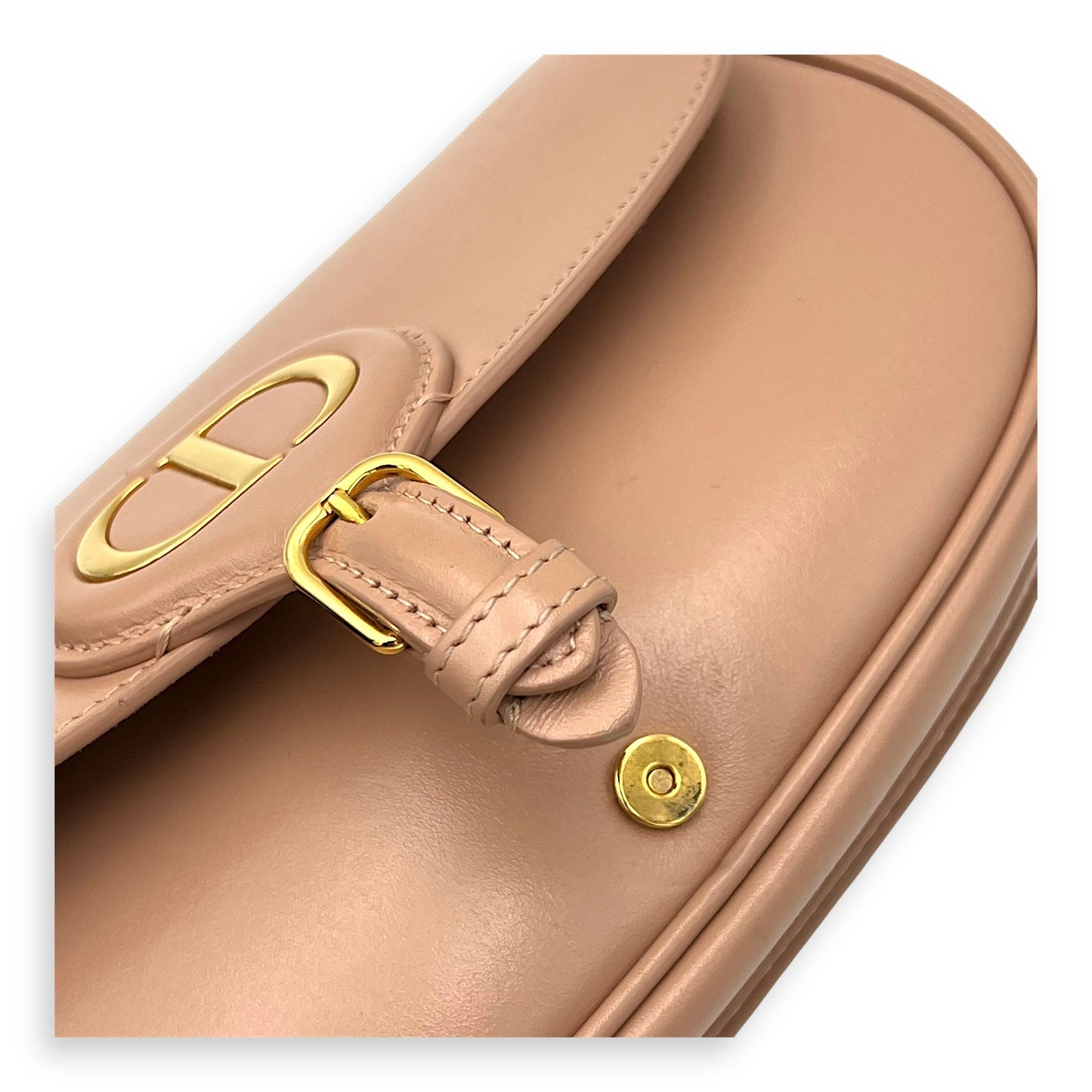 Bobby Shoulder Bag Pink in Calfskin, Gold hardware