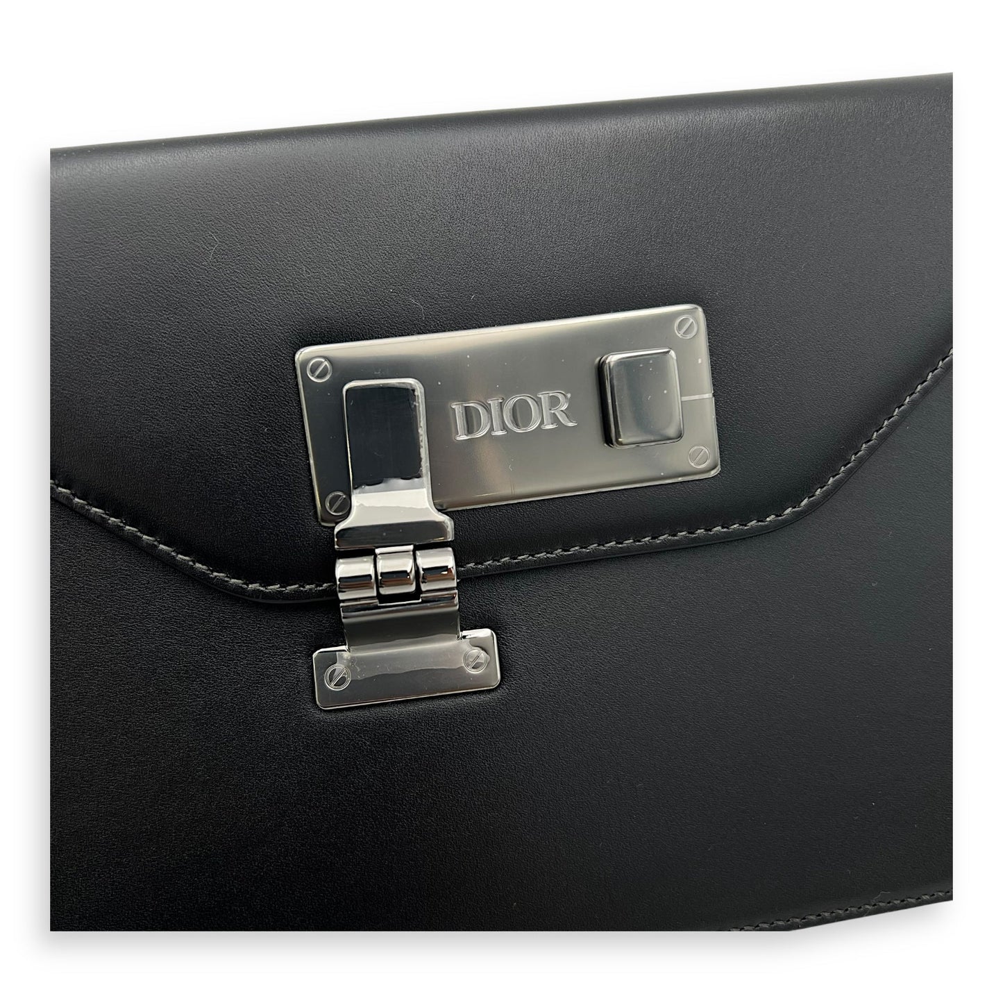 Lock Shoulder Bag Black in Calfskin, Silver hardware