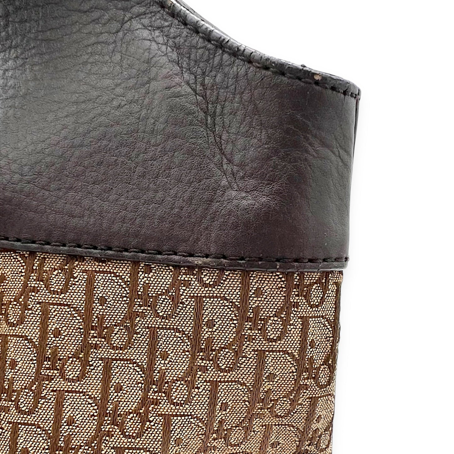 Street Chic Hobo Brown Shoulder Bag in Jacquard, Silver hardware