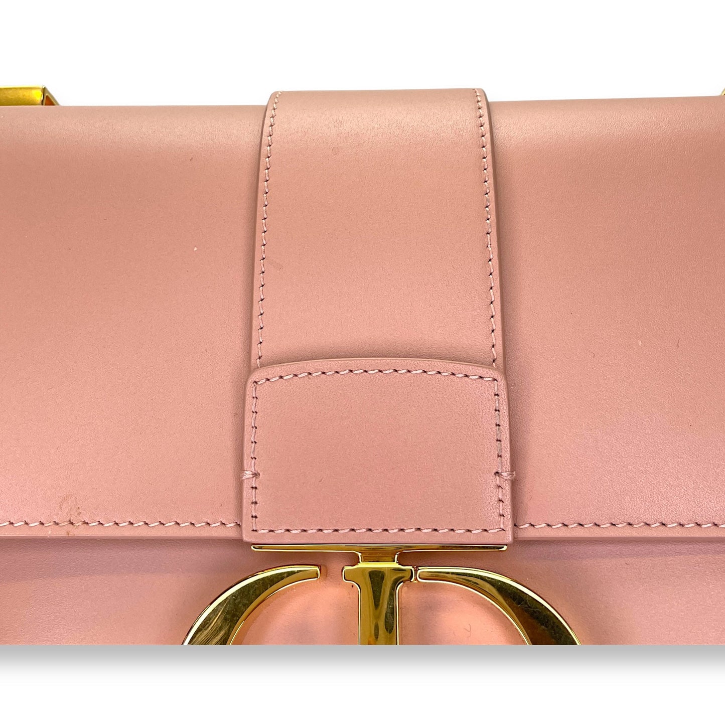30 Montaigne Medium Pink Crossbody Bag in Calfskin, Gold hardware
