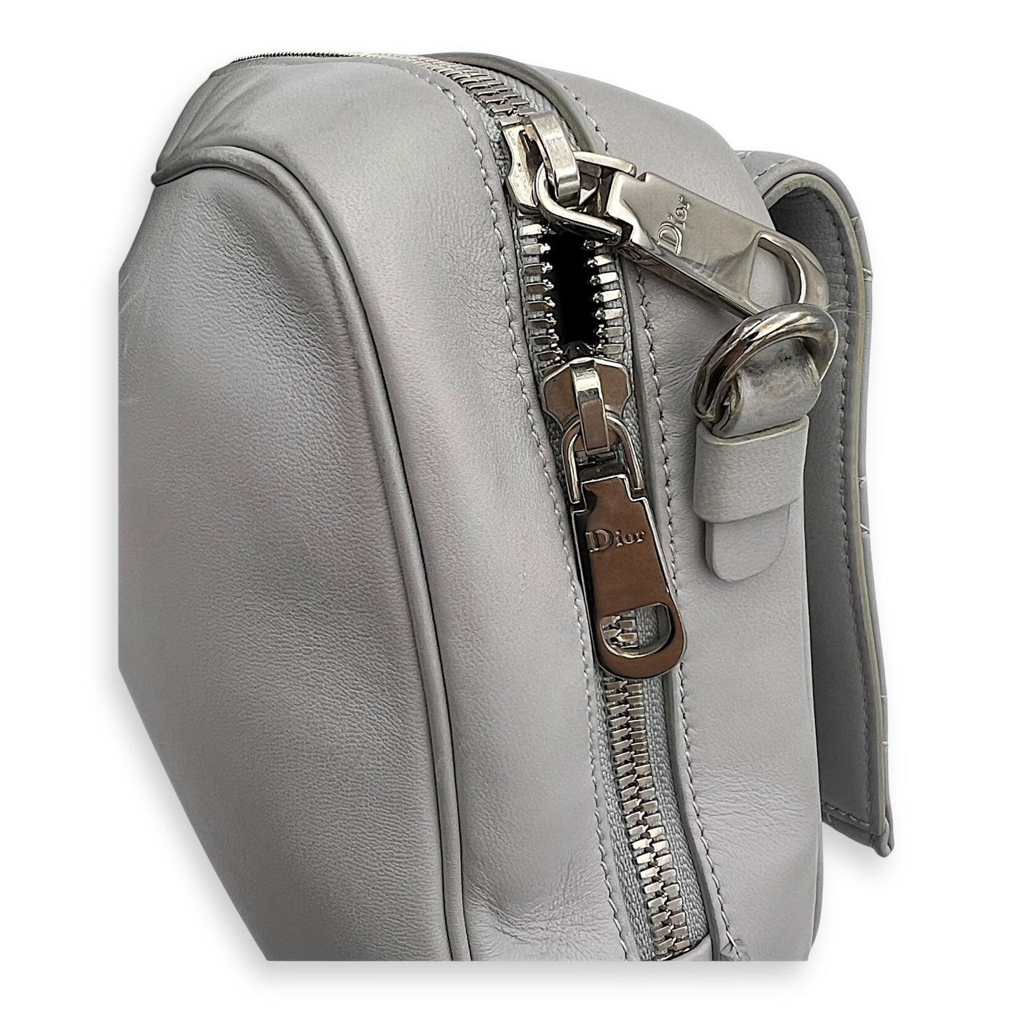 Stardust Crossbody Bag Grey in Lambskin, Silver hardware