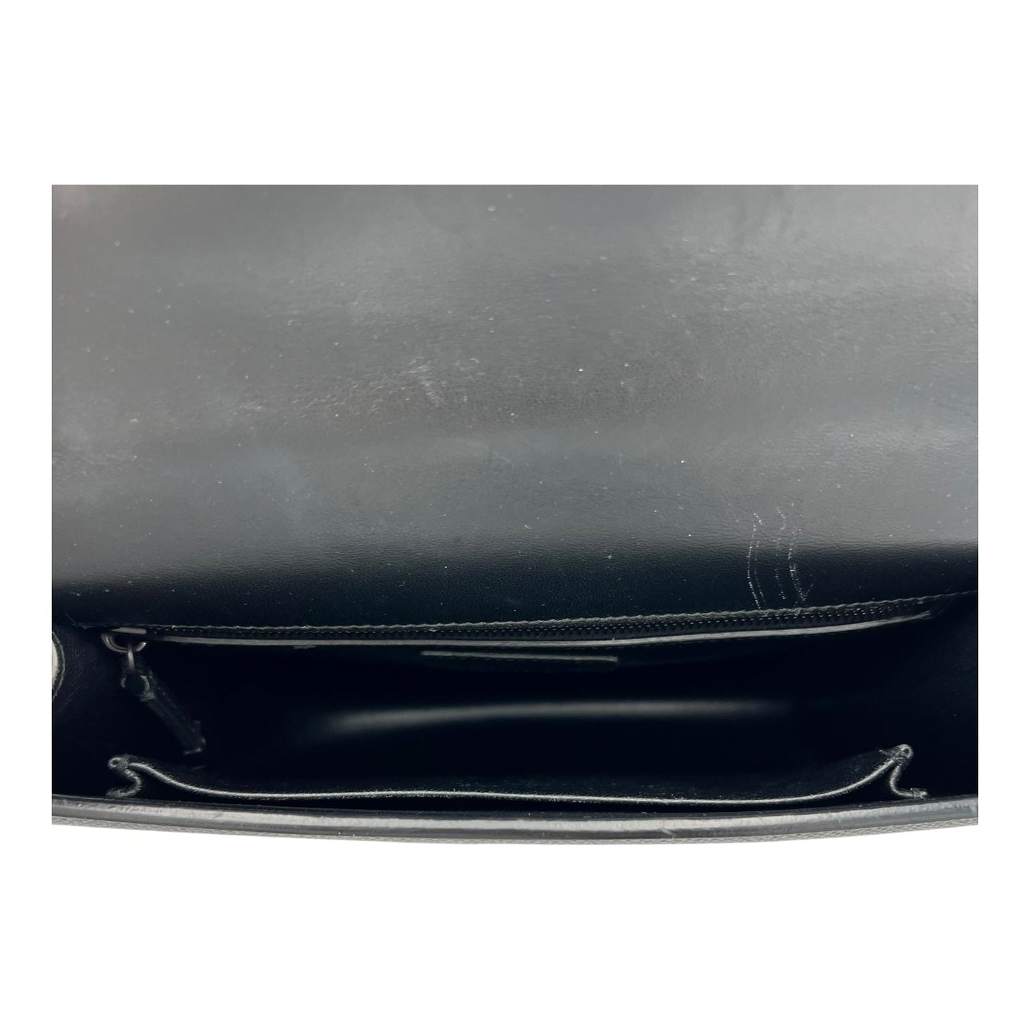30 Montaigne Shoulder Bag Black in Calfskin, Lacquered Metal hardware