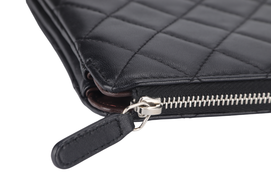 CHANEL BLACK LAMBSKIN QUILTED CLUTCH (2638xxxx) SILVER HARDWARE WITH DUST COVER AND BOX