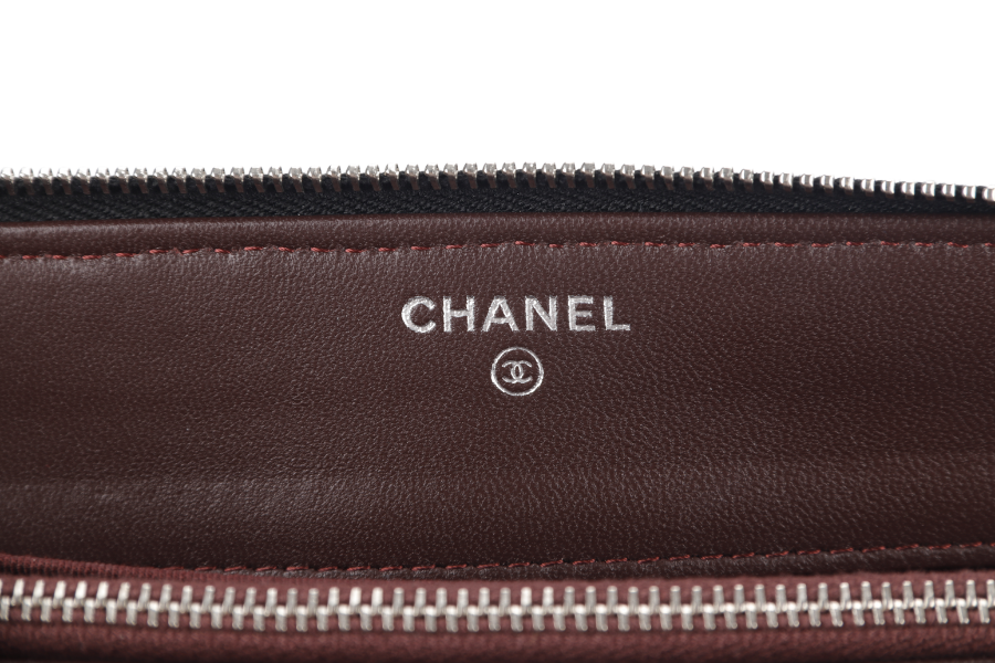 CHANEL BLACK LAMBSKIN QUILTED CLUTCH (2638xxxx) SILVER HARDWARE WITH DUST COVER AND BOX
