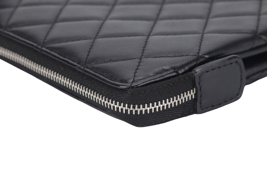 CHANEL BLACK LAMBSKIN QUILTED CLUTCH (2638xxxx) SILVER HARDWARE WITH DUST COVER AND BOX