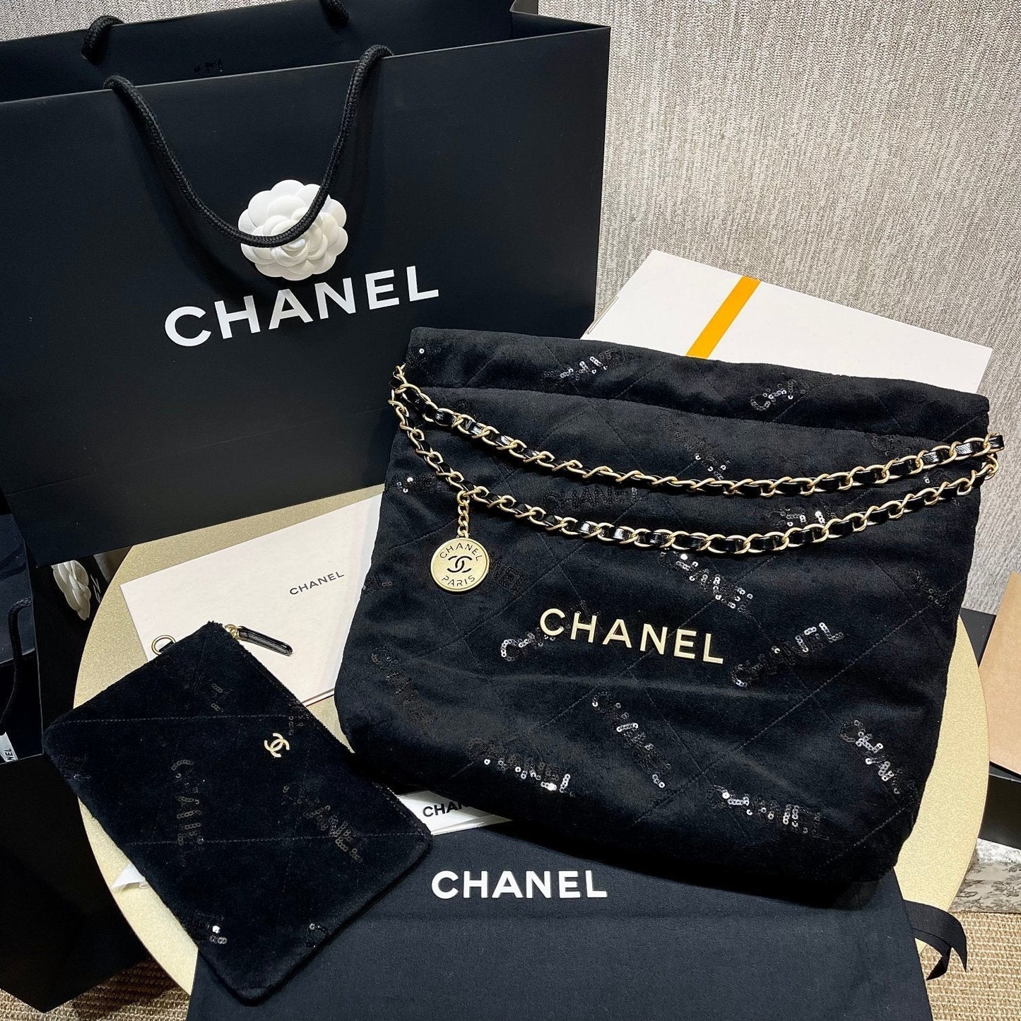 Chanel - Luxury Bag - CHL - 986