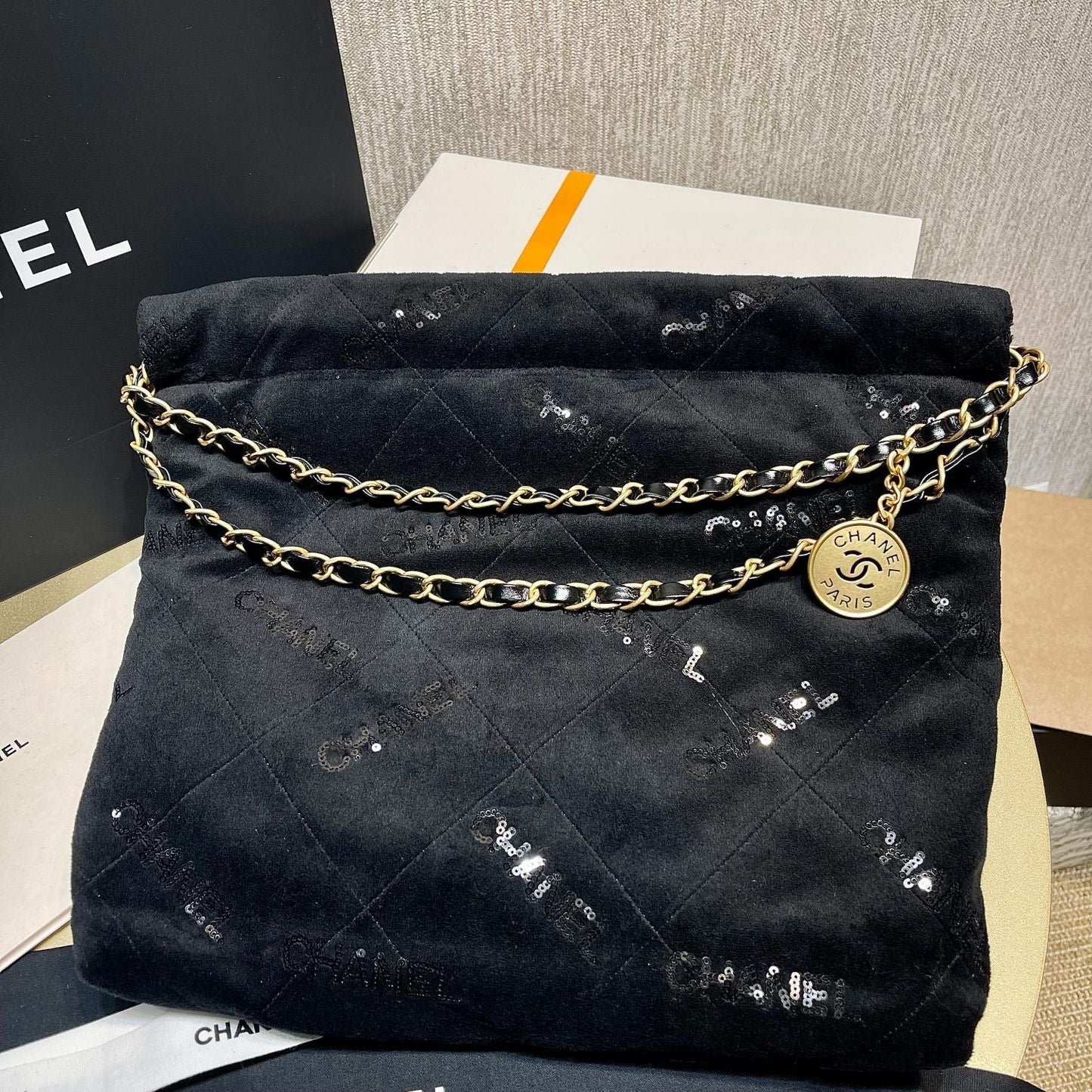 Chanel - Luxury Bag - CHL - 986