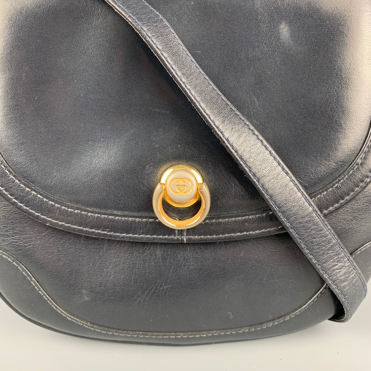 Vintage GUCCI Black Leather Shoulder Handbag