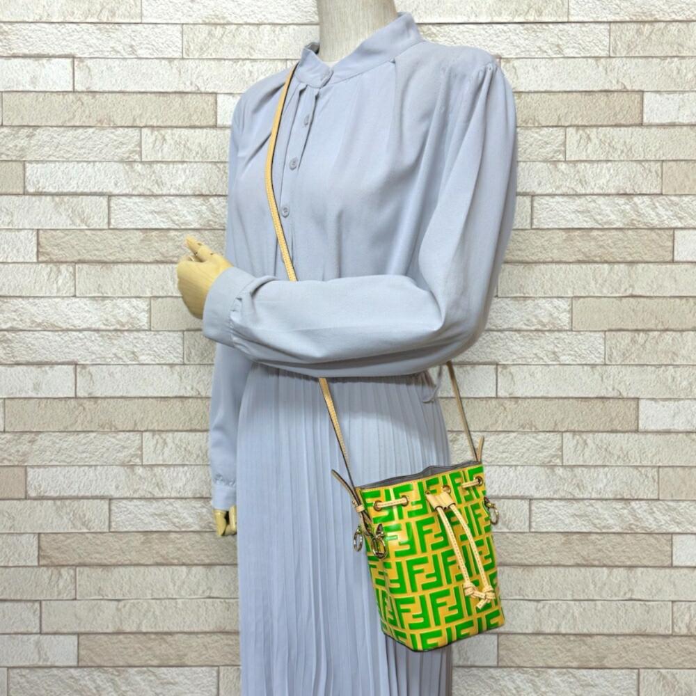 Beige Leather Fendi Shoulder Bag