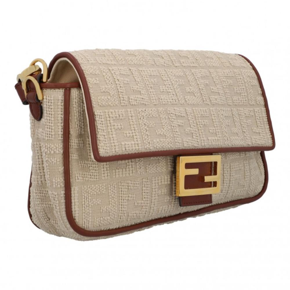 Beige Leather Fendi Baguette
