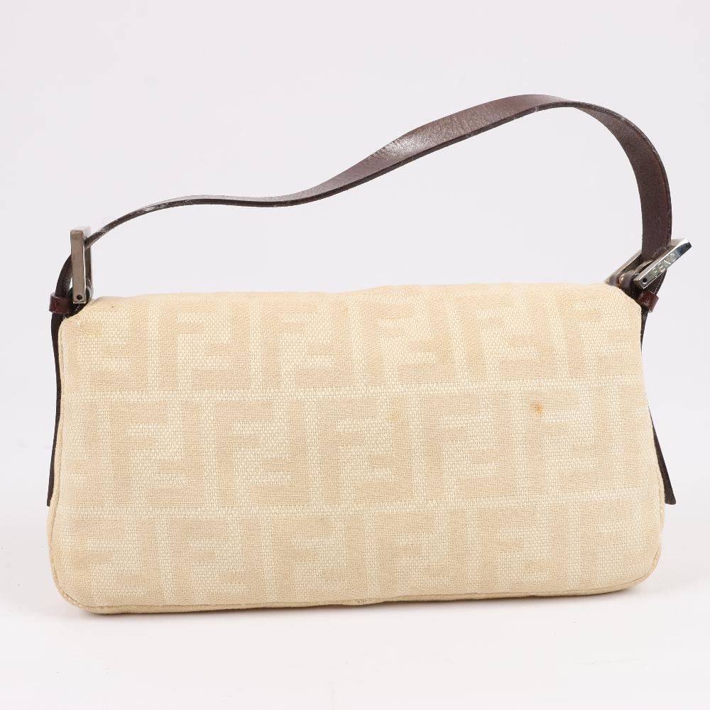 Beige Leather Fendi Baguette