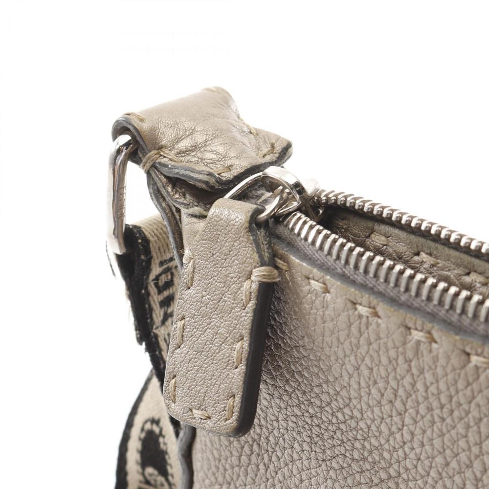 Beige Leather Fendi Shoulder Bag
