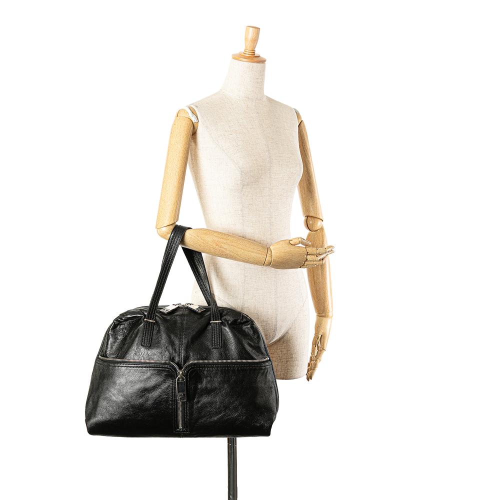 Black Leather Fendi Shoulder Bag